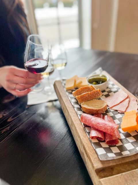 Niagara-on-the-Lake: Half-Day Wine, Beer & Charcuterie Tour - Itinerary Breakdown