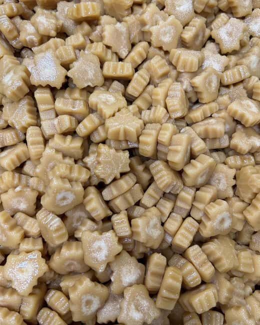 Niagara-on-the-Lake: Ultimate Canadian Food & Wine Tour - Sweet Endings with Fudge