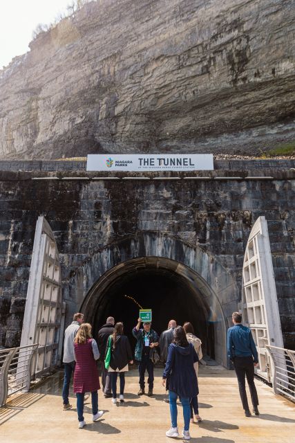 Niagara: Power Station and Tunnel Under the Falls Tour - Starting Location and Itinerary