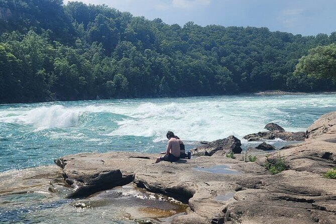 Niagara River Gorge Whirlpool Rapids Hiking Tour (USA) - A Deep Dive into the Niagara River Gorge Whirlpool Rapids Hiking Tour (USA)