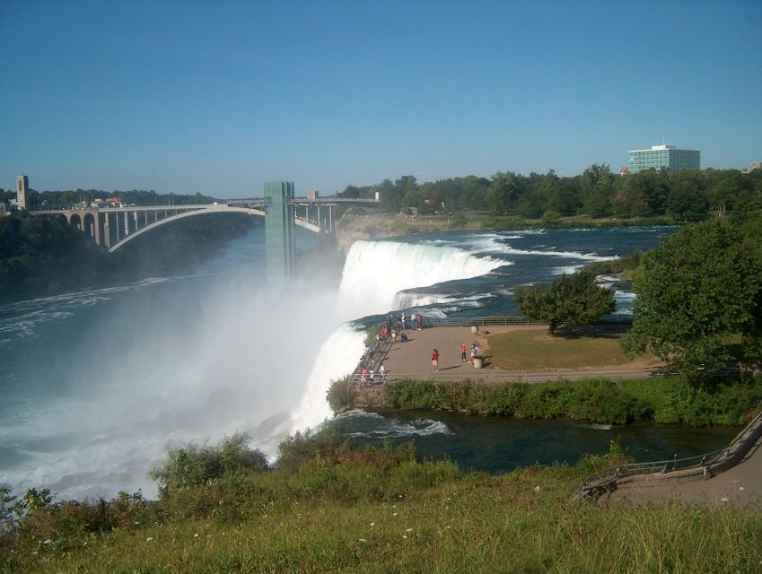 Niagara, Usa: Falls Tour & Maid of the Mist With Transport - Goat Island
