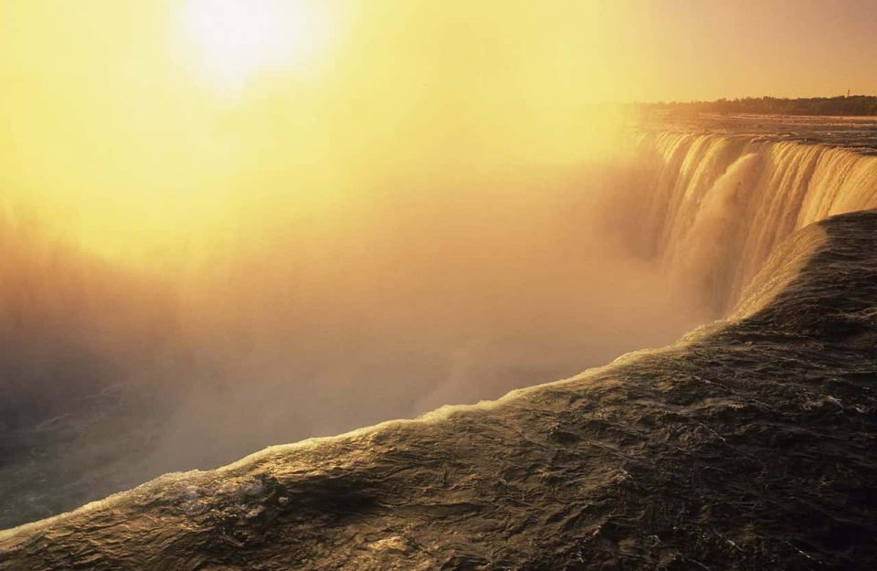 Niagara, Usa: Falls Tour & Maid of the Mist With Transport - Prospect Point, Niagara Falls