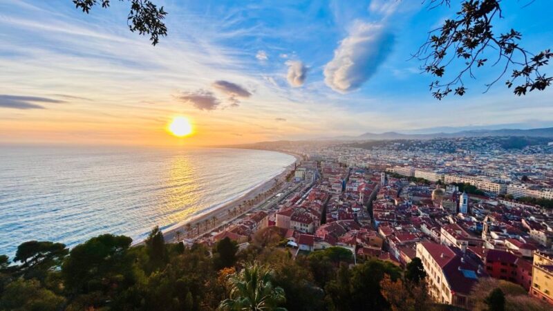 Nice: Guided Walking Tour in English - Key Points