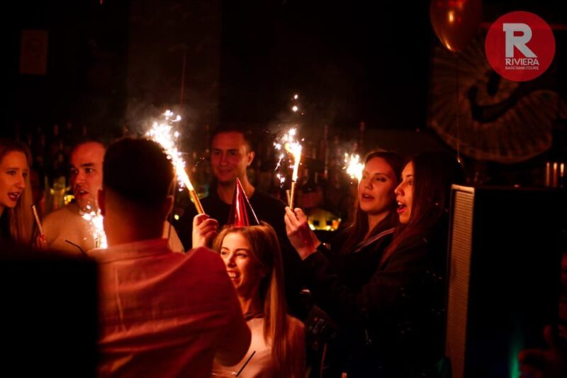 Nice: New Year's Eve Bar Crawl - Age Restrictions and Requirements