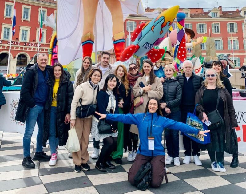 Nice: Old City Highlights Walking Tour With a Local Guide - Admiring the Centenary Monument and Vieux Nice
