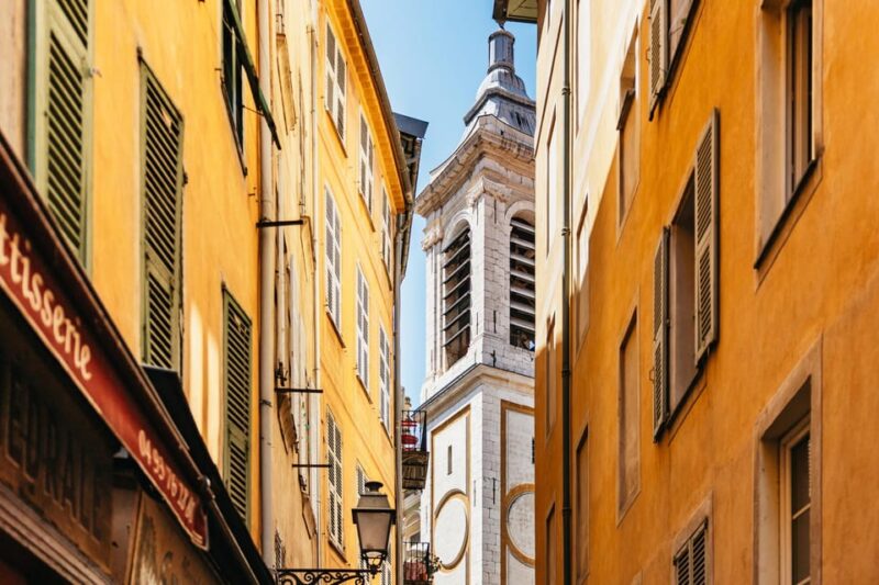 Nice: Old Town & Castle Hill Informative Guided Walking Tour - Exploring the Old Town