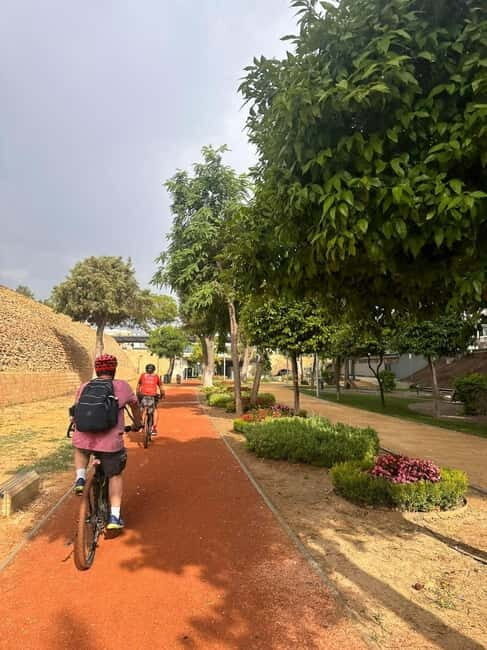 Nicosia: Walled City Bike Tour - Accessibility and Practical Tips