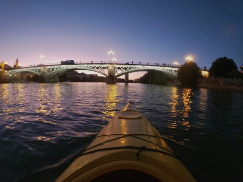 Night Kayak: Historic Seville, Triana and La Cartuja - FAQ