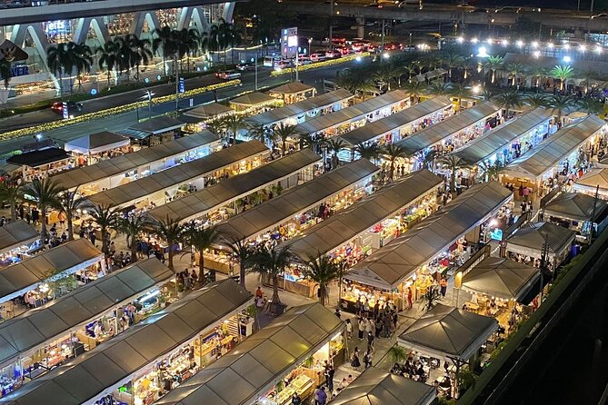 Night Life in Bangkok - Jodd Fairs Train Night Market(Joint) - Accessibility and Directions