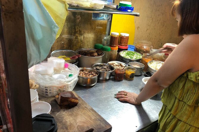 Night Life Street Food Tours Hoi An - Popular Street Food Delicacies