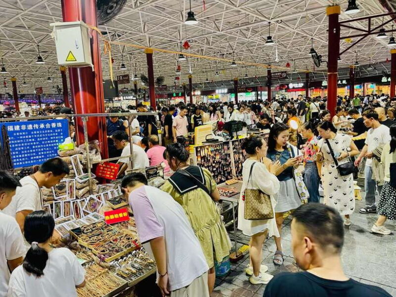 Night Market Haggling Adventure with an English Guide! - What’s Included and What’s Not?