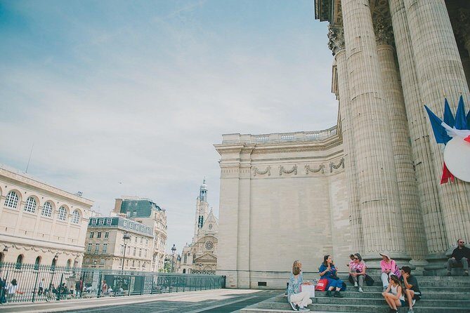Night Out in Paris: Boho Vibes & City Lights - A Walk Through Paris’s Artistic Heart: Saint-Germain and the Latin Quarter  