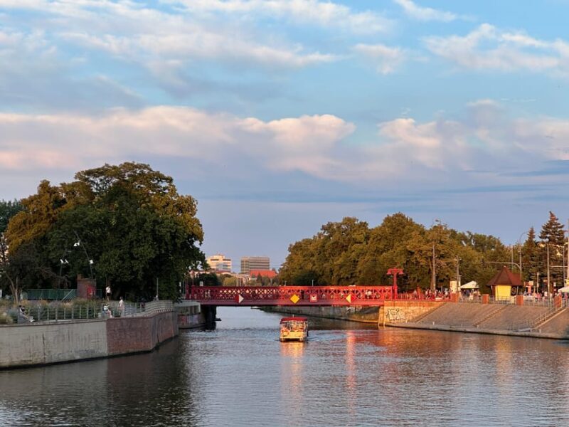 Night tour through Wroclaw - What to Expect on the Wroclaw Night Tour