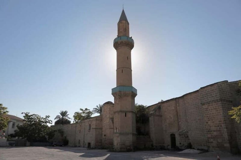 Nikosia : Must-See attractions Private walking tour - Key Points
