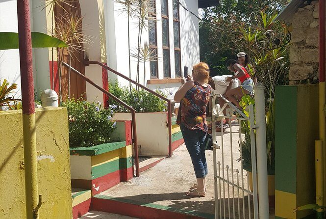 Nine Mile Tour from Ocho Rios - FAQ