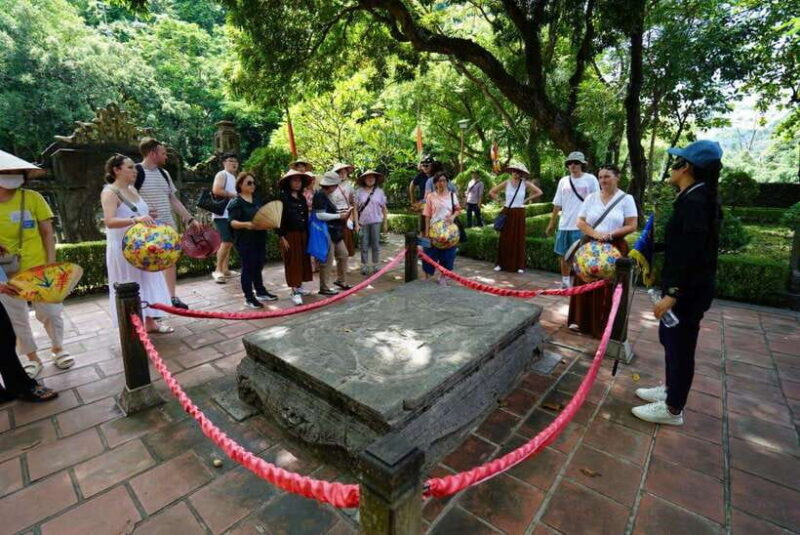 Ninh Binh 1 Day With Tam Coc, Hoa Lu, and Mua Cave, Buffet - Bamboo Boat Ride in Tam Coc