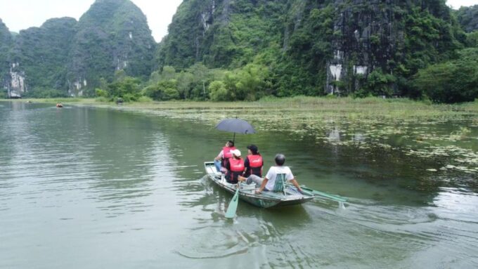 Ninh Binh: Full-Day Small Group of 9 Guided Tour From Hanoi - Customer Feedback