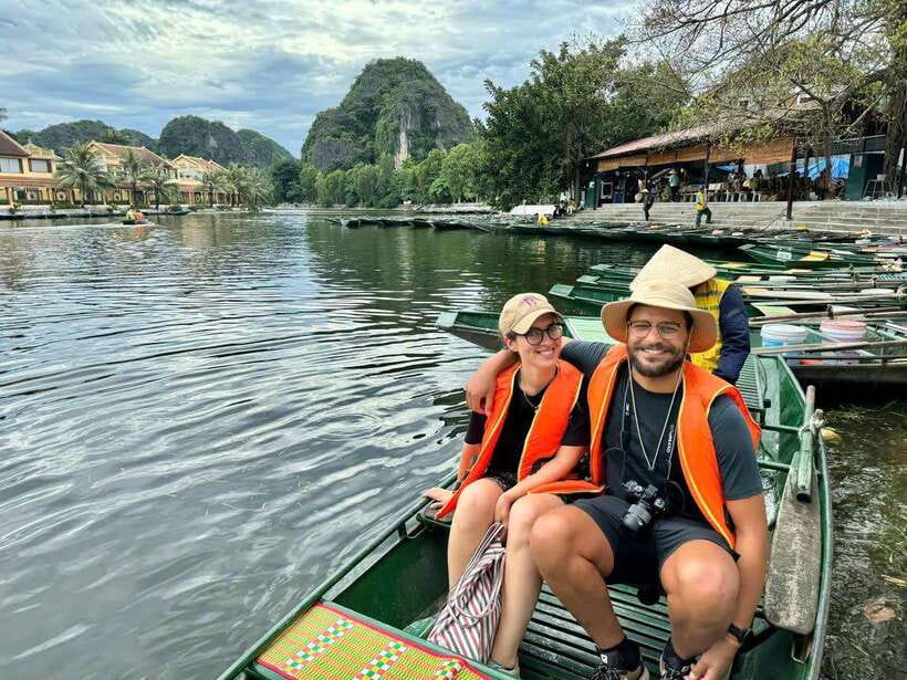 Ninh Binh: Hoa Lu, Trang An, Mua Cave and Bich Dong Day Trip - Discovering the Hoa Lu Ancient Capital