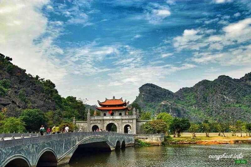 Ninh Binh Hoa Lu Trang An Mua Cave Group or Private Tour - Itinerary Details