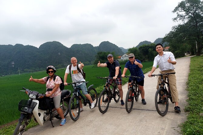 Ninh Binh Legend Group 8 (Trang An - Mua Cave - Hoa Lu - Biking) - Highlights of the Tour