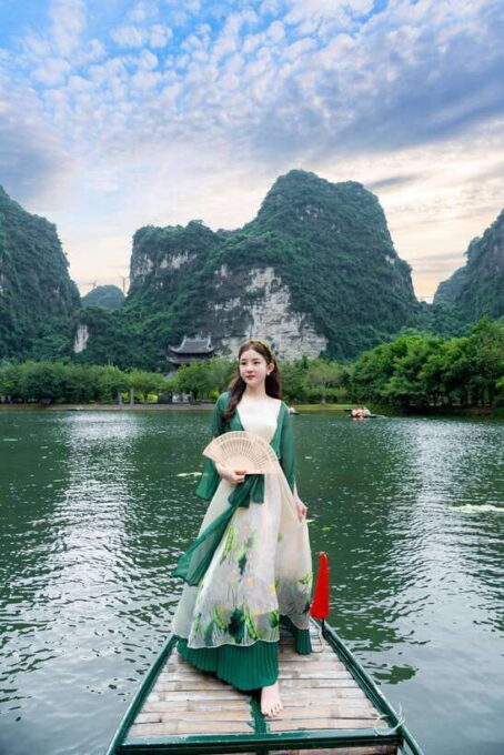 Ninh Binh Luxury: Bai Dinh, TrangAn, Mua Cave, Limousine Bus - Frequently Asked Questions