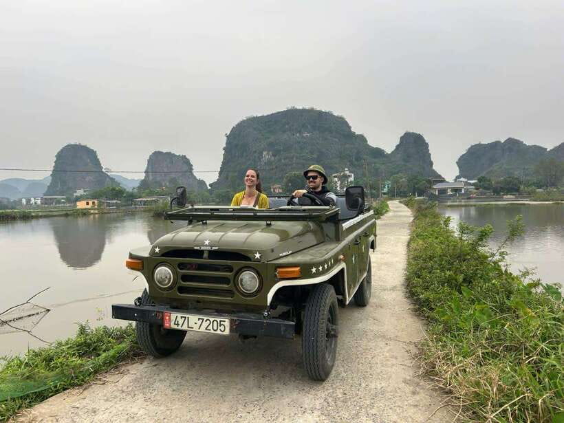 Ninh Binh: Trang An and Mua Cave Half-Day Private Jeep Tour - Key Points