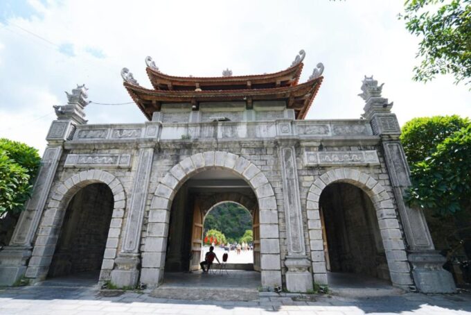 Ninh Binh Trip Visit Hoa Lu Capital -Tam Coc-Biking-Mua Cave - Tips for a Great Experience