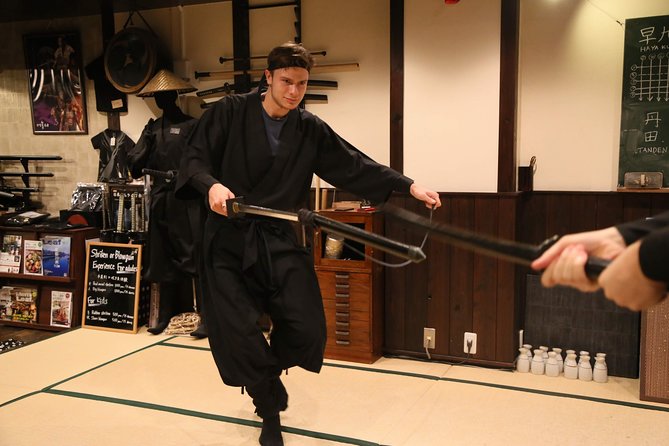 Ninja Hands-on 2-hour Lesson in English at Kyoto - Elementary Level - Small Group and Hands-on Learning