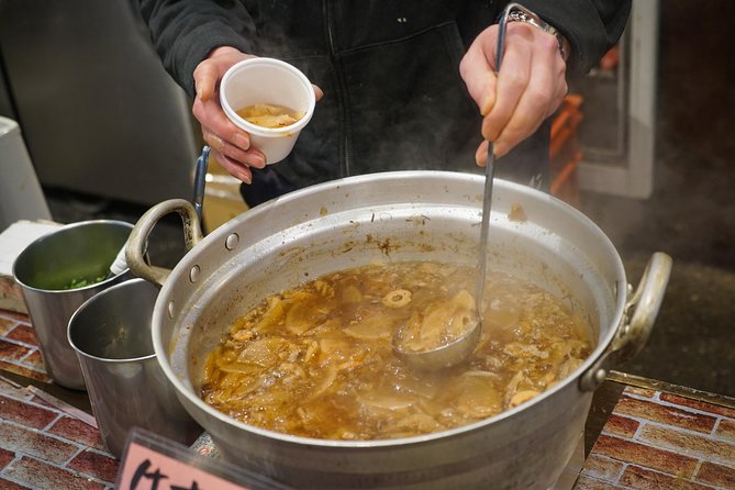 Nishiki Market Brunch Walking Food Tour - Brunch and Samplings