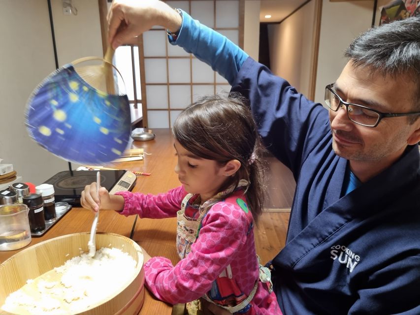 Nishiki Market Food Tour With Cooking Class - Unique Foods and History