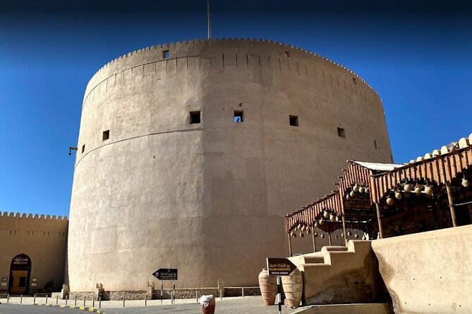 Nizwa- Al Hamra Old Village- Misfah Al Abryeen Full Day Tour - Inclusions and Accessibility Information