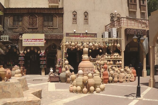 Nizwa Full Day Tour From Muscat With JABREEN Fort - Omani Cuisine and Dining