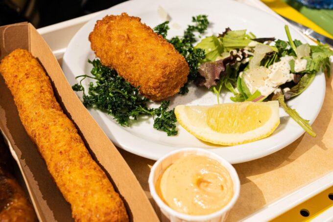 No Diet Club - the Best Food in Ixelles Area ! - Accessibility Features