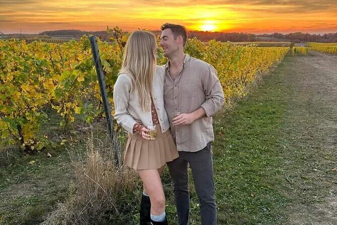 NON-BUS 2 couple / 4 person Traverse City Old Mission Wine Tour - Who Will Love This Tour?