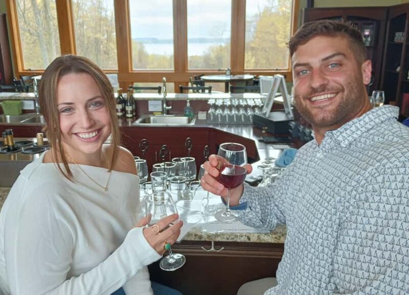 NON BUS BRYS Estates FROSE' Traverse Old Mission Wine Tour - FAQ