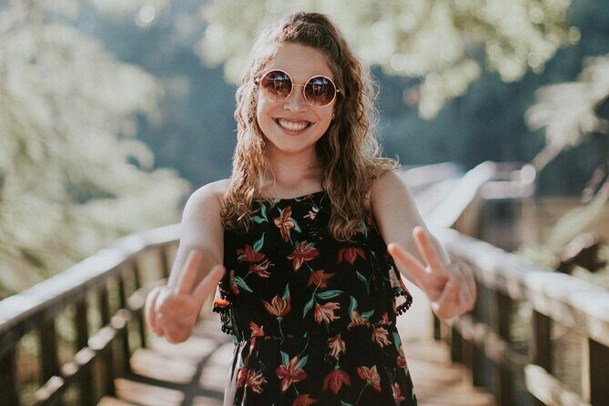 NON BUS Hippie Theme Traverse Old Mission Peninsula Wine Tour - An Authentic and Stylish Way to Explore Traverse City’s Wineries