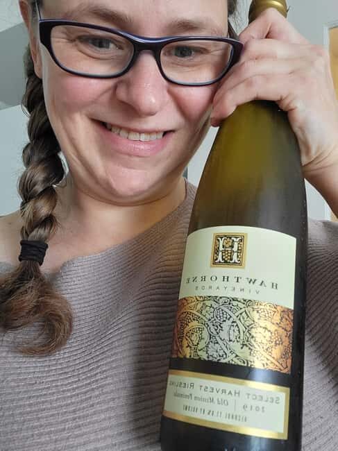 NON BUS VIP Cadillac Escalade Old Mission Traverse Wine Tour - The Value of the Tour