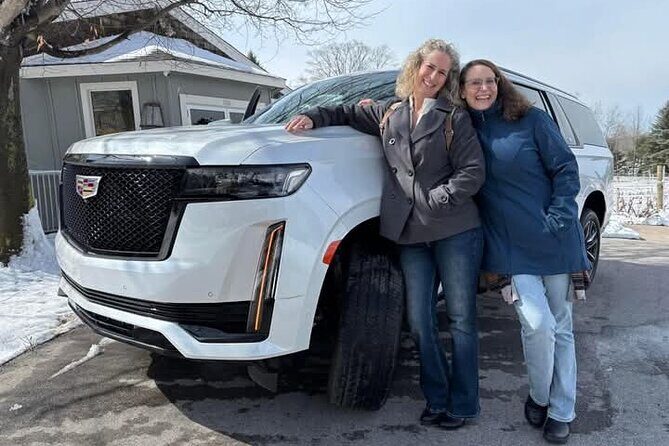 NON BUS VIP Cadillac Escalade Traverse City Old Mission Wine Tour - A Detailed Look at the Traverse City Wine Tour Experience