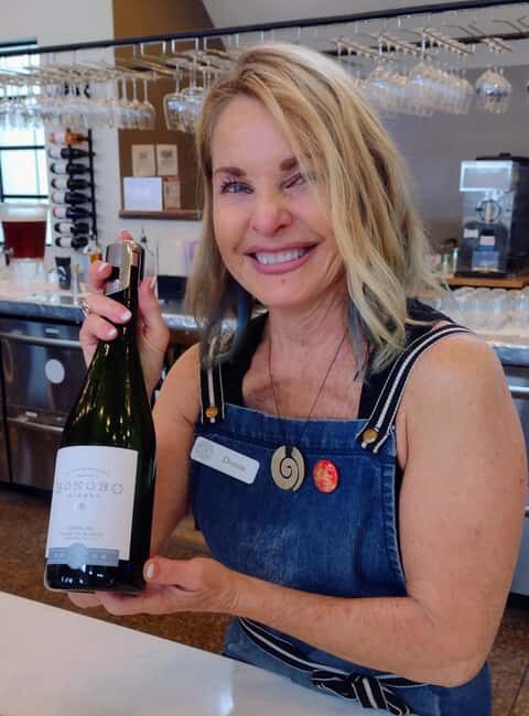 NON BUS VIP GMC YUKON Old Mission Traverse City Wine Tour - Who Should Consider This Tour?