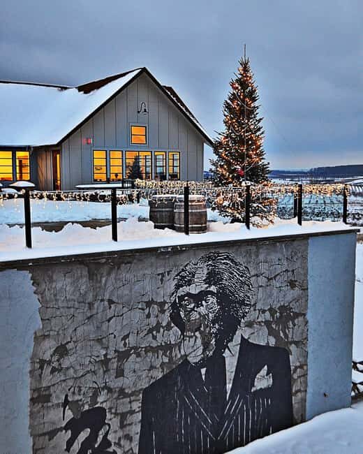 NON BUS VIP Red Wine Lovers Old Mission Traverse Wine Tour - Value and Practical Considerations