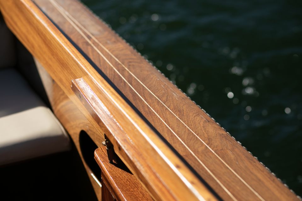 NON STOP TOUR - 2 HOURS - PINHÃO - ALTO DOURO - EAST TOUR - Boat Specifications