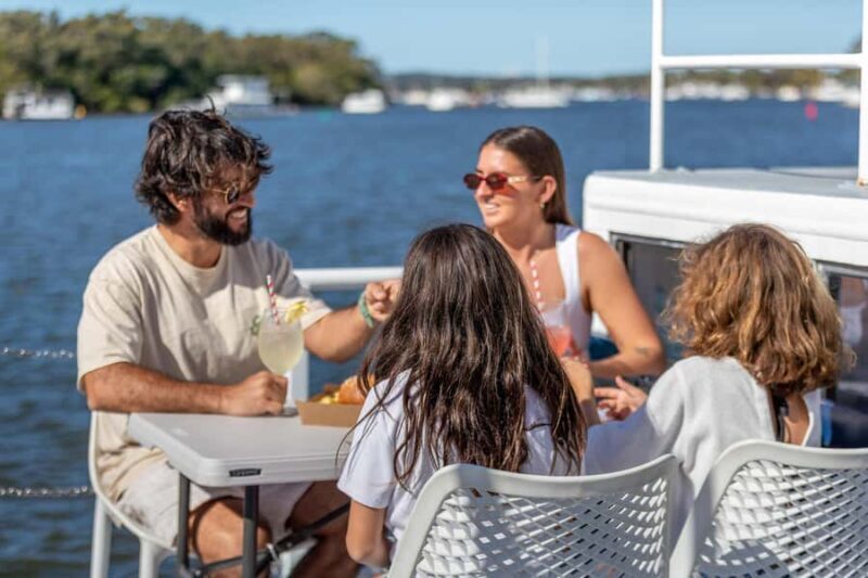 Noosa River Cruise with Seafood Lunch and Commentary - Key Points