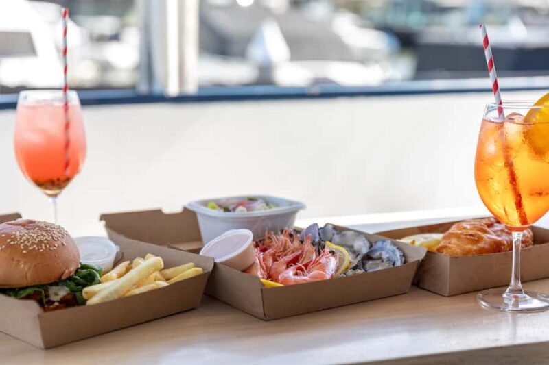 Noosa River Cruise with Seafood Lunch and Commentary - Food and Drink: A Highlight