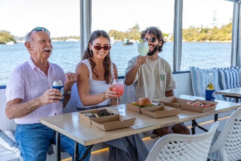 Noosa River Cruise with Seafood Lunch and Commentary - FAQ