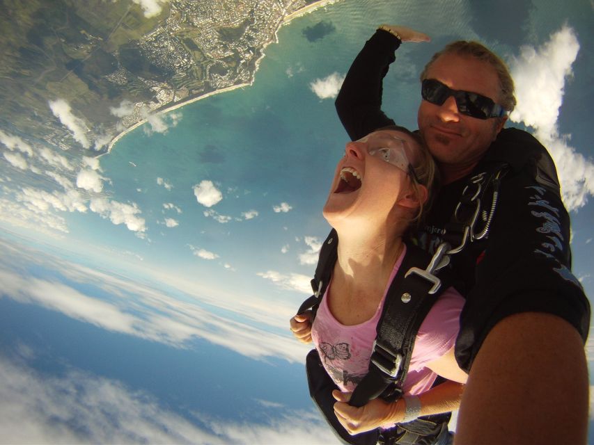Noosa: Tandem Skydive From 15,000 Feet - Skydiving Experience