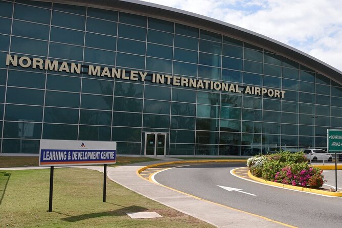 Norman Manley International Airport Kingston to Ocho Rios Hotels - Pickup and Drop-off Details