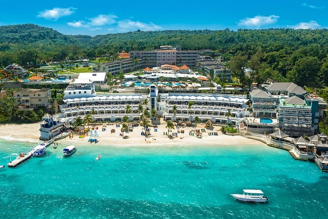 Norman Manley International Airport Kingston to Ocho Rios Hotels - Arrival and Departure Procedures