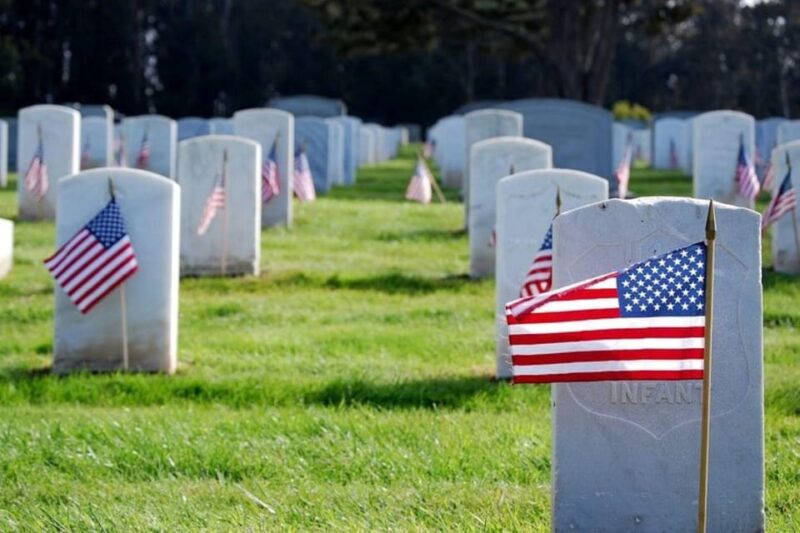 Normandy Landing Beaches: Private Day Tour From Bayeux - Key Points