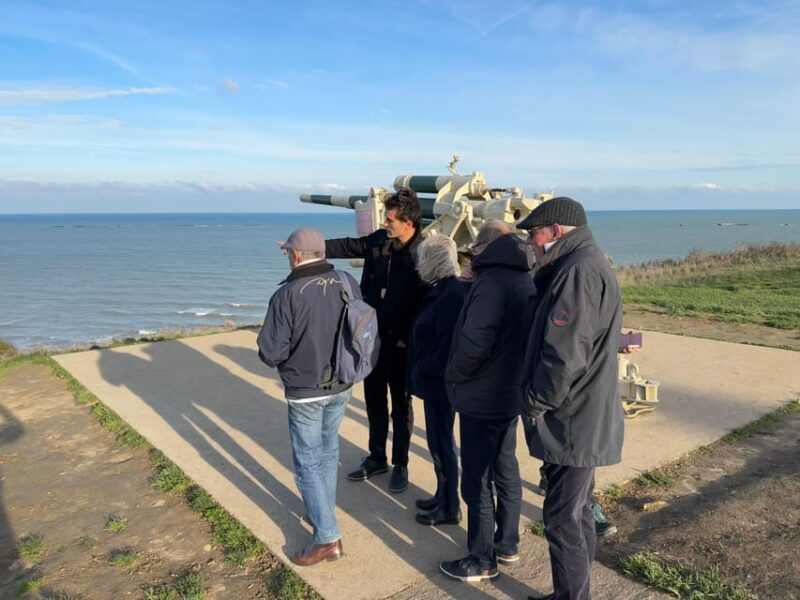 Normandy: Omaha and Arromanches Guided Tour - Longues-sur-Mer Battery