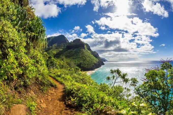 North Shore Kauai Driving Tour: Audio Tour Guide - Exploring Princeville and Hanalei